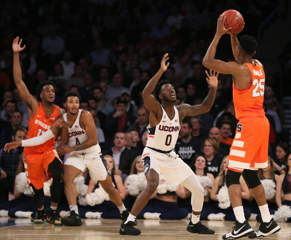 Syracuse vs. UConn: An Old Big East Rivalry Takes Place at the Garden As Part of the Jimmy V&nbsp;Classic
